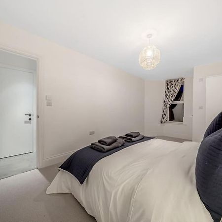 Trendy 2 Bedroom 2 Bathroom Apartment Minutes From Seafront In St Leonard'S Hastings St Leonards-on-Sea Extérieur photo