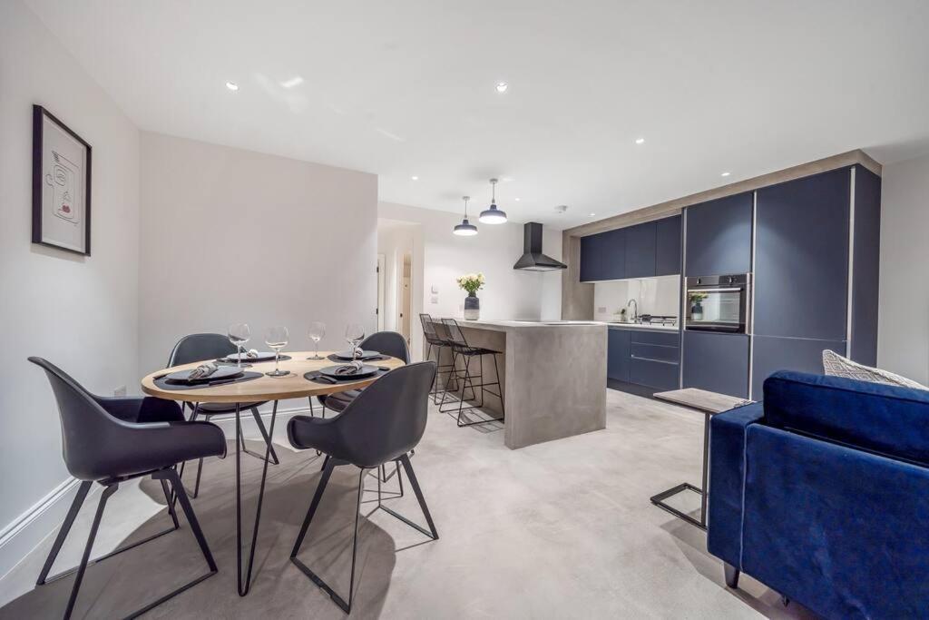 Trendy 2 Bedroom 2 Bathroom Apartment Minutes From Seafront In St Leonard'S Hastings St Leonards-on-Sea Extérieur photo
