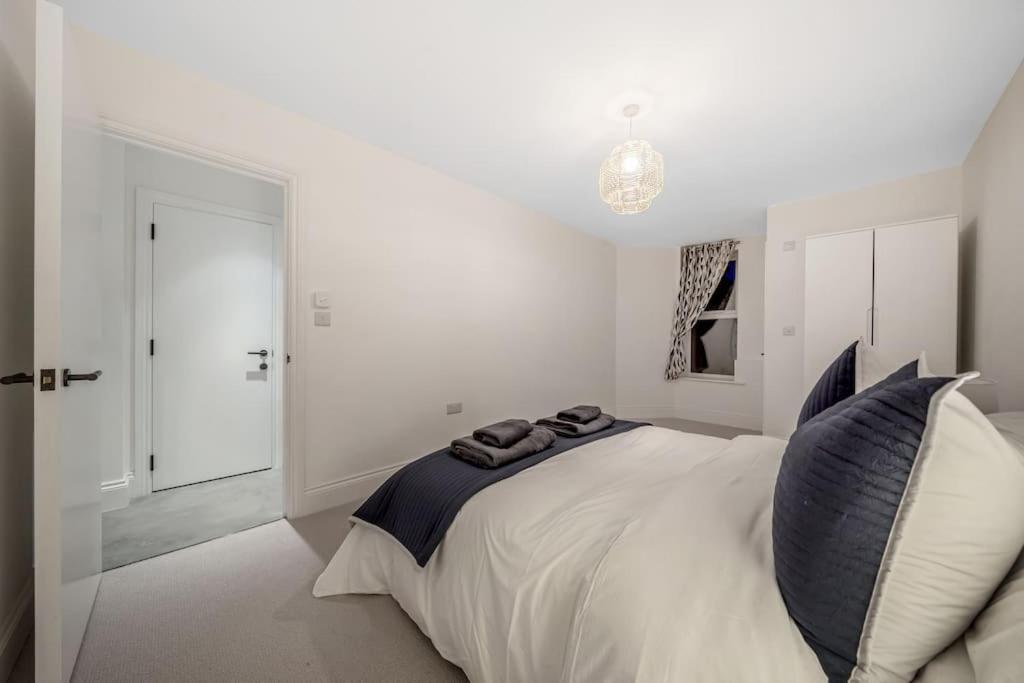 Trendy 2 Bedroom 2 Bathroom Apartment Minutes From Seafront In St Leonard'S Hastings St Leonards-on-Sea Extérieur photo