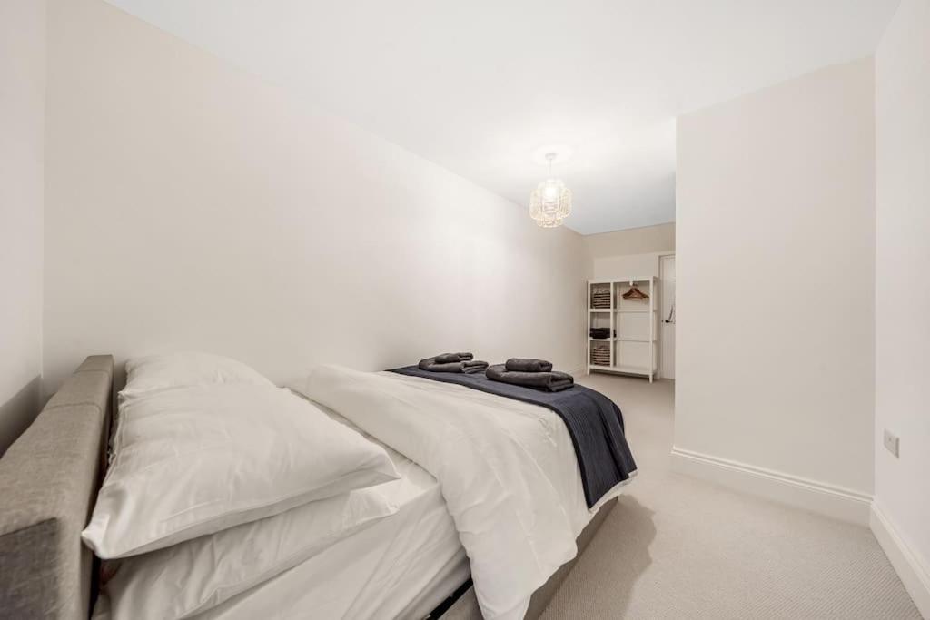 Trendy 2 Bedroom 2 Bathroom Apartment Minutes From Seafront In St Leonard'S Hastings St Leonards-on-Sea Extérieur photo
